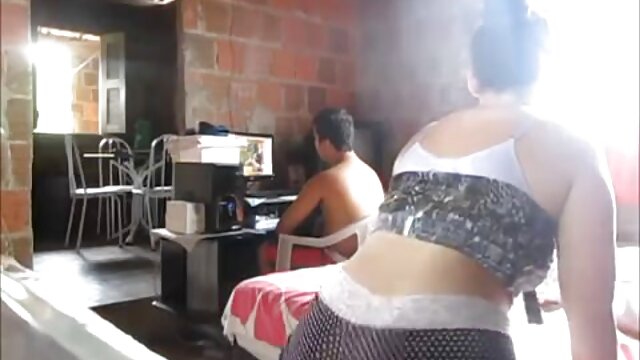 माँ, पत्नी स्वैप, और मजा हिंदी में सेक्सी वीडियो मूवी